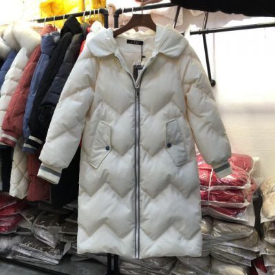 山东中老年女装冬季加厚棉衣批发市场全攻略 助您开启摆地摊服装生意